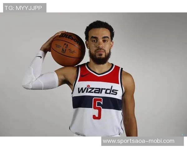 莫斯利称赞泰厄斯琼斯开局表现为球队注入活力奠定比赛基调